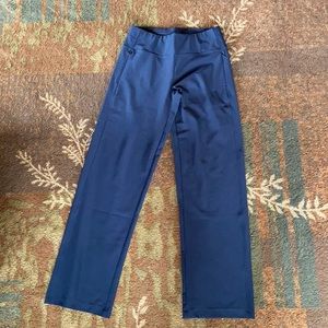 North Face Everyday Highrise S navy pants. NEW!